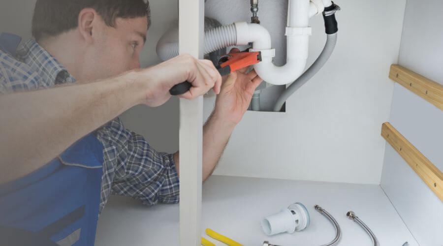 Professional expert plumbing services in Rimforest, CA